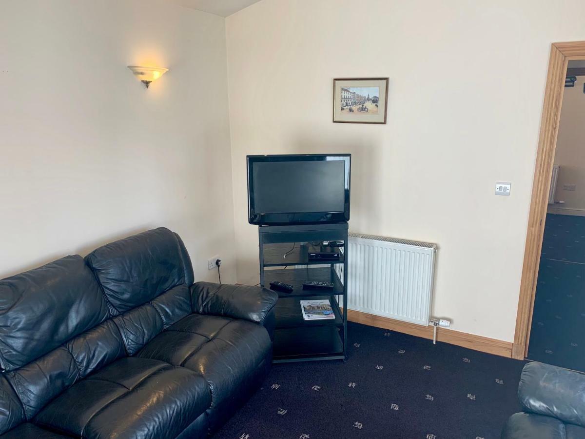 Glenlossie Guest House Dumfries Esterno foto